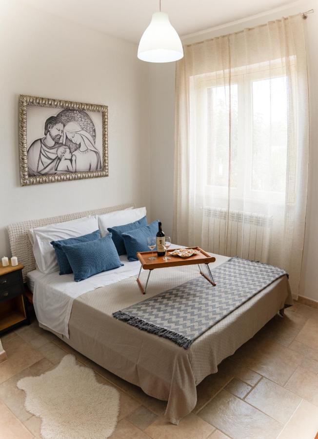 Villa Chanel Bellissima Villa Con Piscina Immersa Nella Valle D'Itria Ostuni Eksteriør bilde
