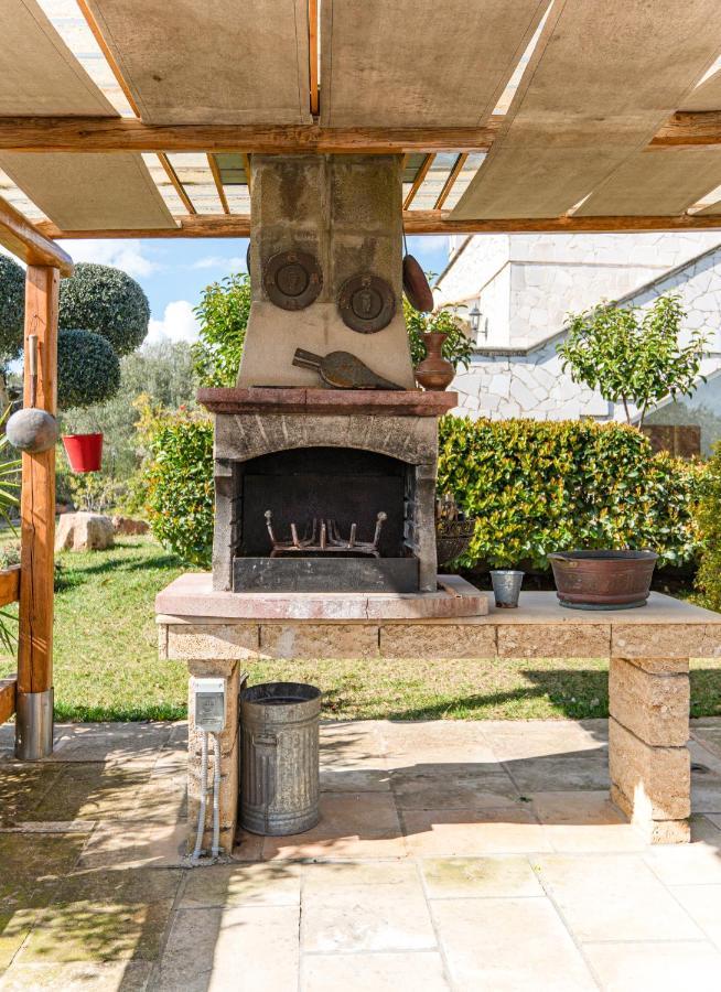 Villa Chanel Bellissima Villa Con Piscina Immersa Nella Valle D'Itria Ostuni Eksteriør bilde