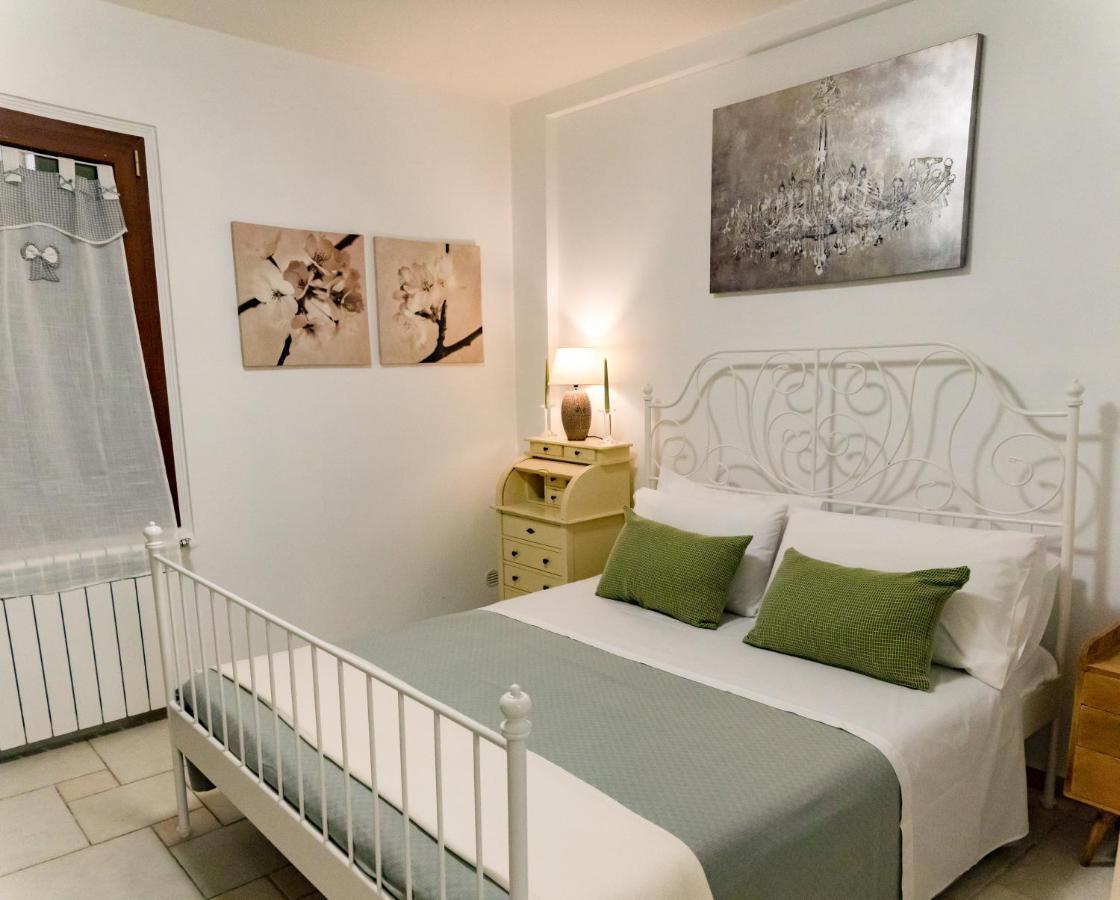 Villa Chanel Bellissima Villa Con Piscina Immersa Nella Valle D'Itria Ostuni Eksteriør bilde